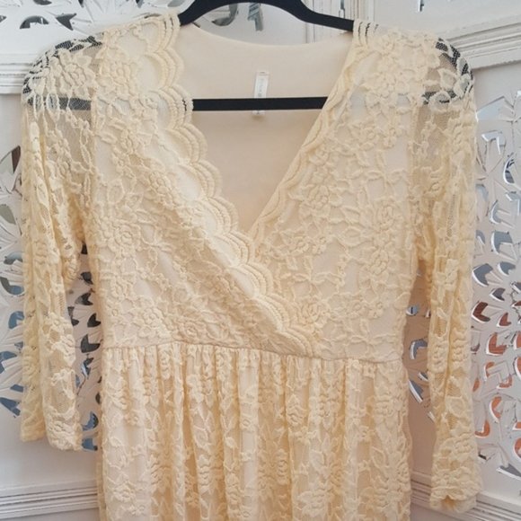 Pinkblush Dresses & Skirts - PinkBlush Cream Lace Overlay Maternity Wrap Dress